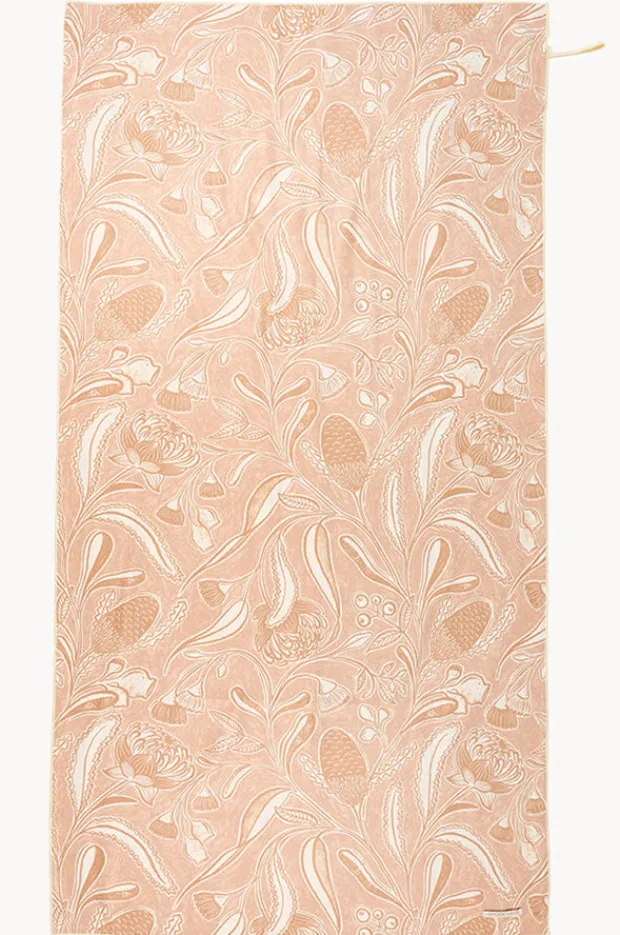 Women Annabel Trends Trailing Natives Sand Free Towel