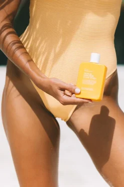 Women We Are Feel Good Tropical Sunscreen Lotion 200ml