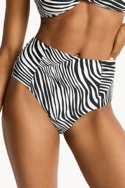Women Sea Level Zebralis Panelled High Waist Pant